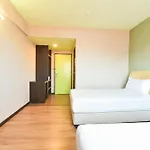Grand Ct Hotel