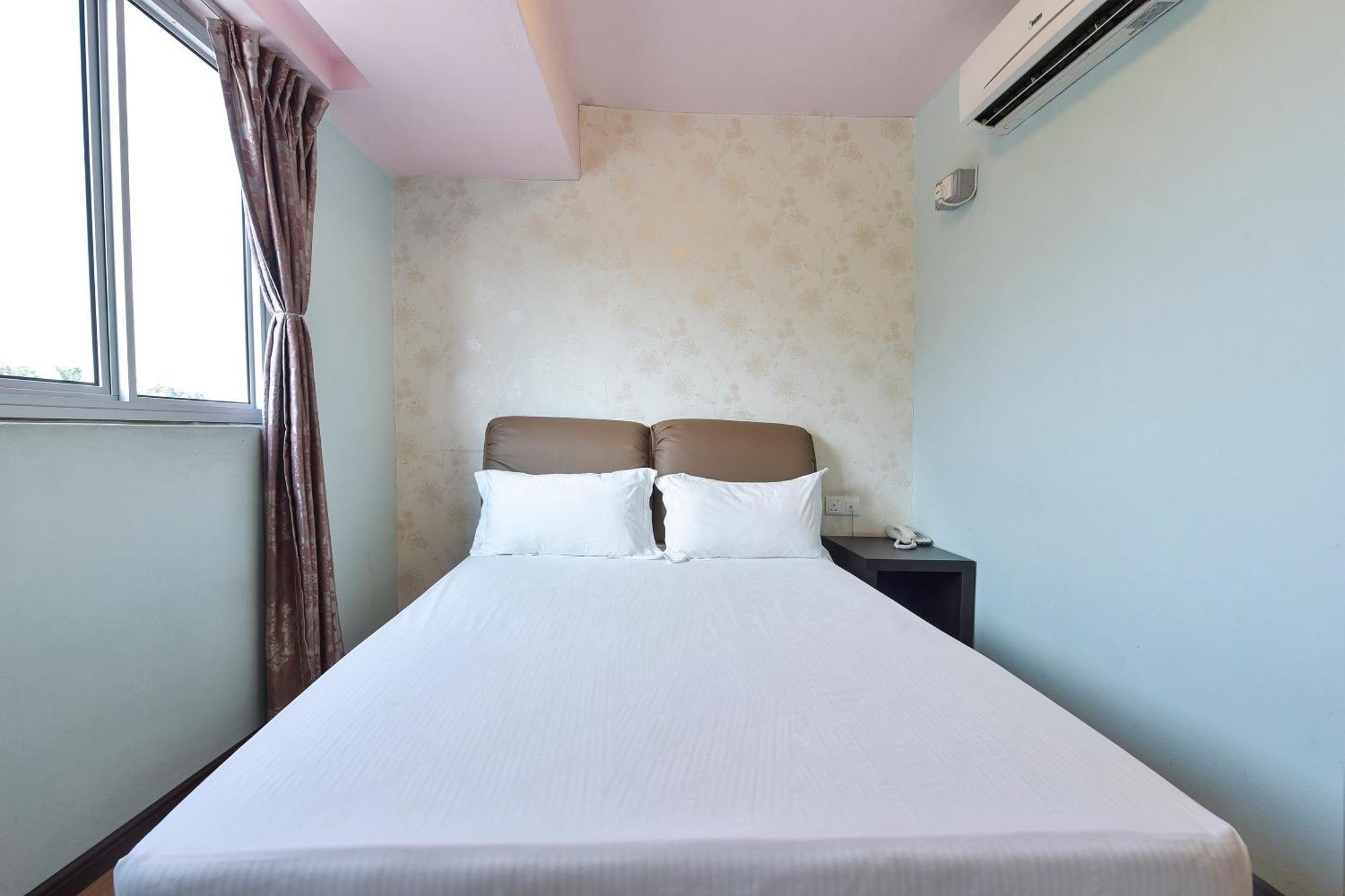 Grand Ct Hotel Hotel 2*