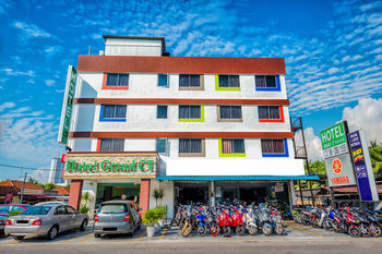 Hotel Grand Ct Hotel 2*
