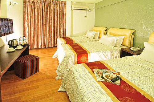 Grand Ct Hotel 2*